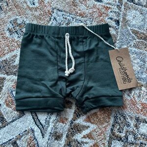 Childhoods Clothing Rib Knit Short NWT Size 2T